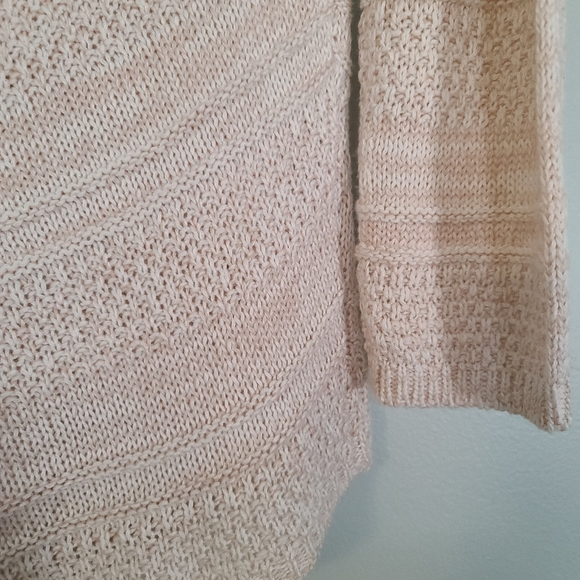 Maurices Knitted Long Sleeve V-Neck - Picture 3 of 5